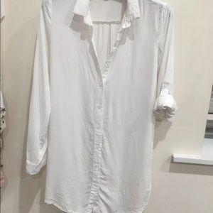Lumiere white long sleeve tunic button down MUST👁